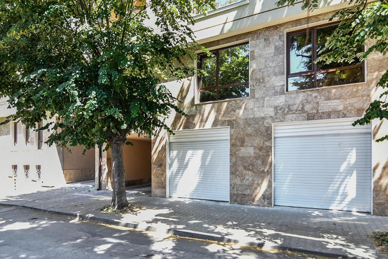 바르나 Cozy Flats Nearby Center Free Park Area 아파트 외부 사진