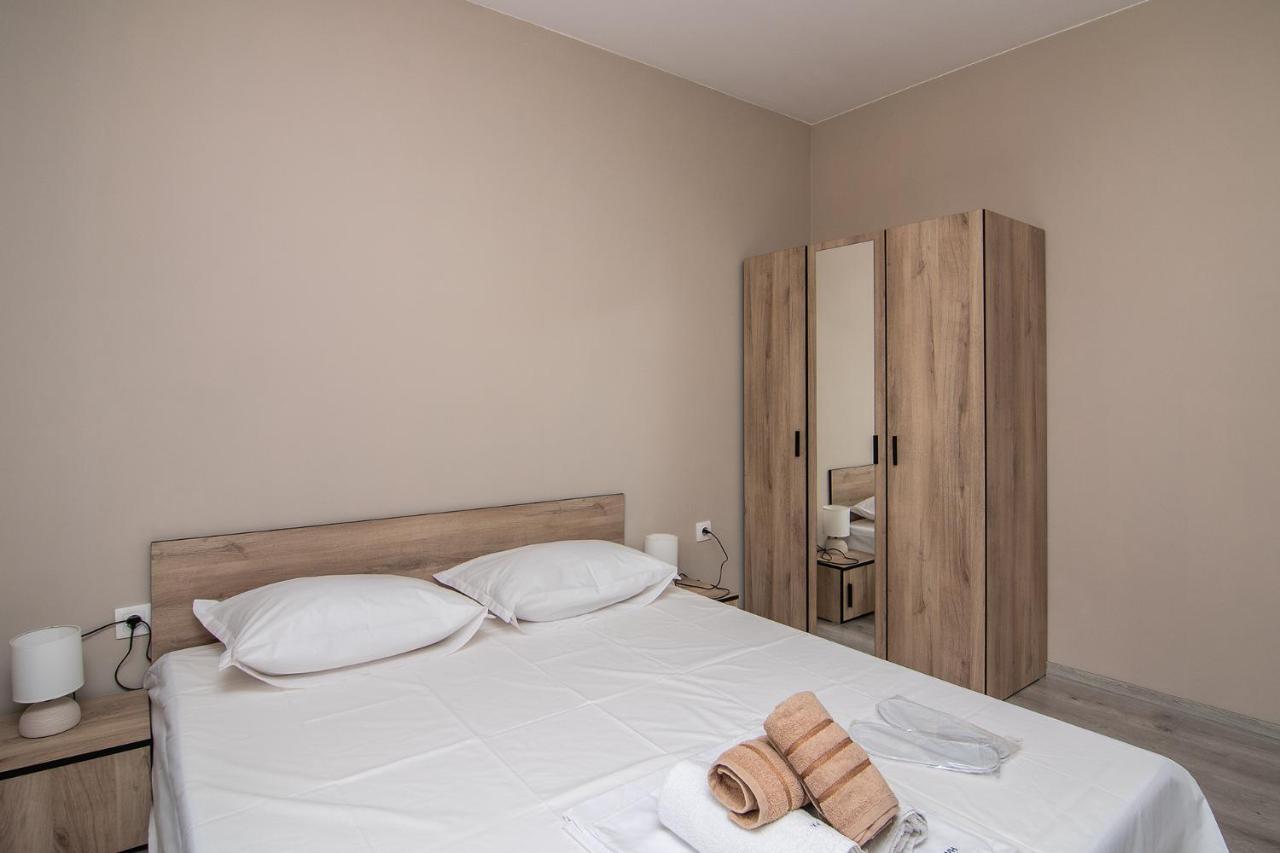 바르나 Cozy Flats Nearby Center Free Park Area 아파트 외부 사진