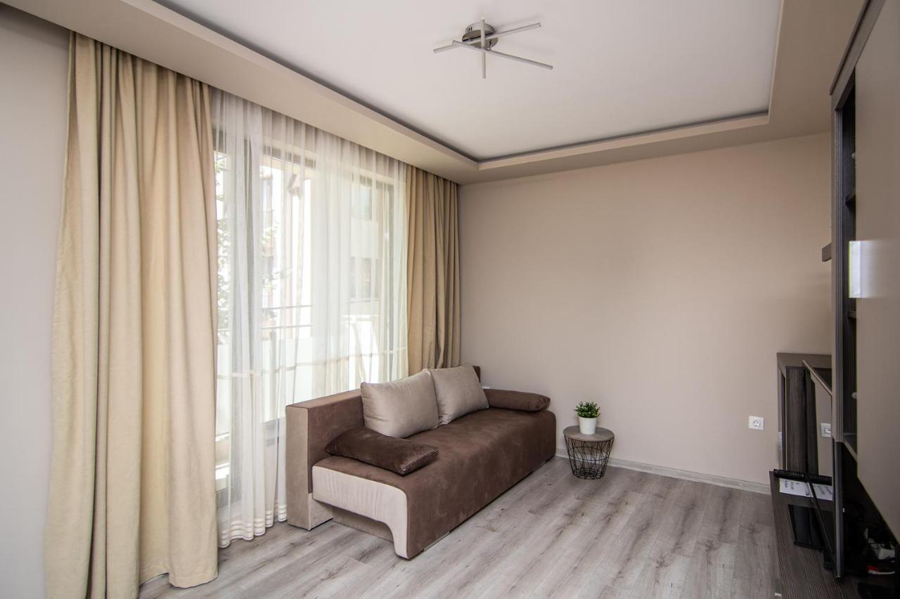바르나 Cozy Flats Nearby Center Free Park Area 아파트 외부 사진