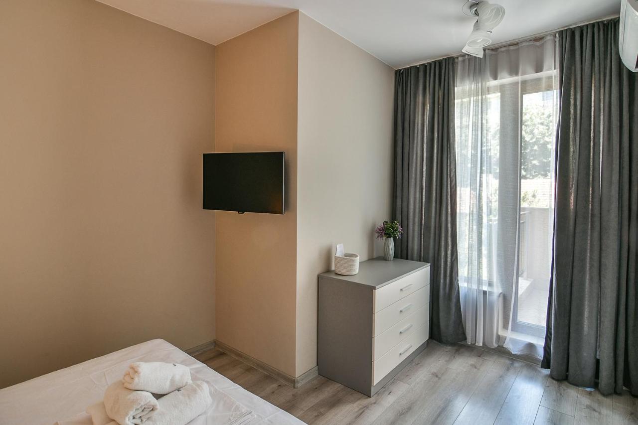바르나 Cozy Flats Nearby Center Free Park Area 아파트 외부 사진